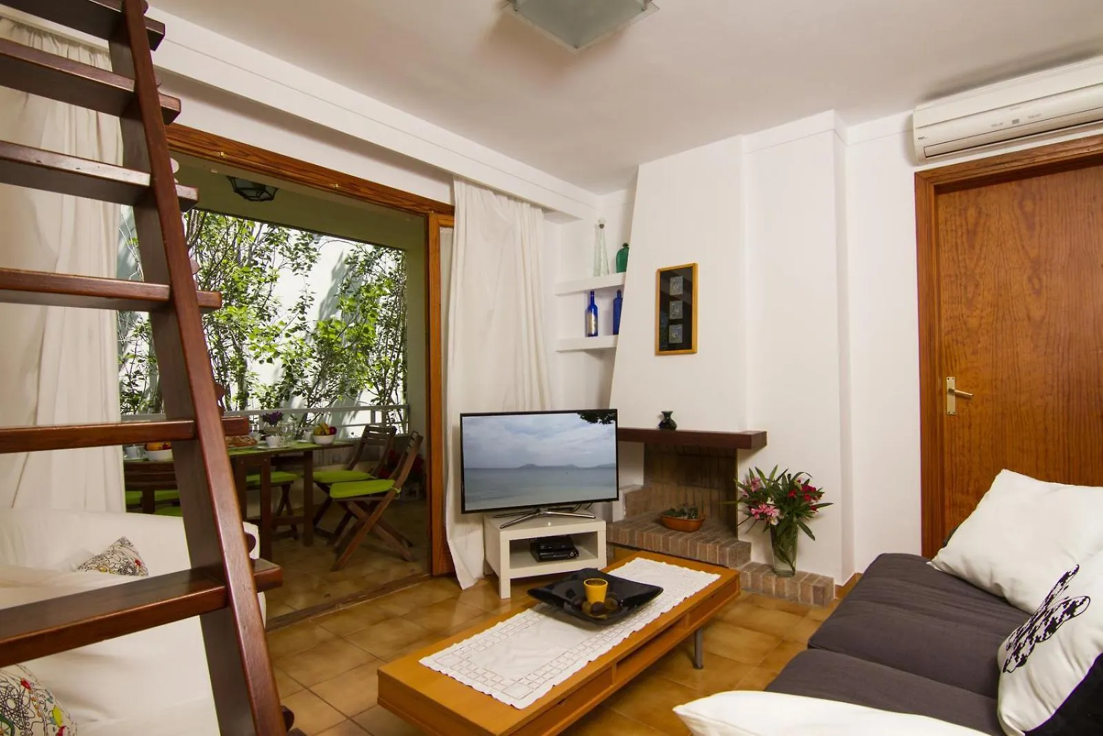 Can Piscis Apartment Pollenca Spain